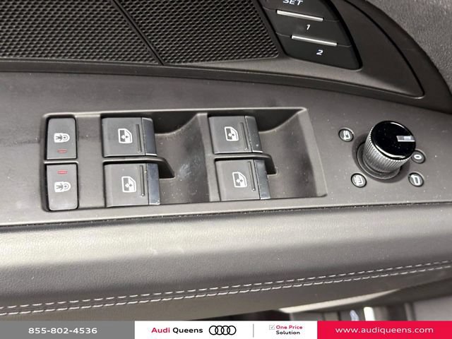 Used 2023 Audi RS e-tron GT w/ Carbon Performance Package AWD/4WD image 18