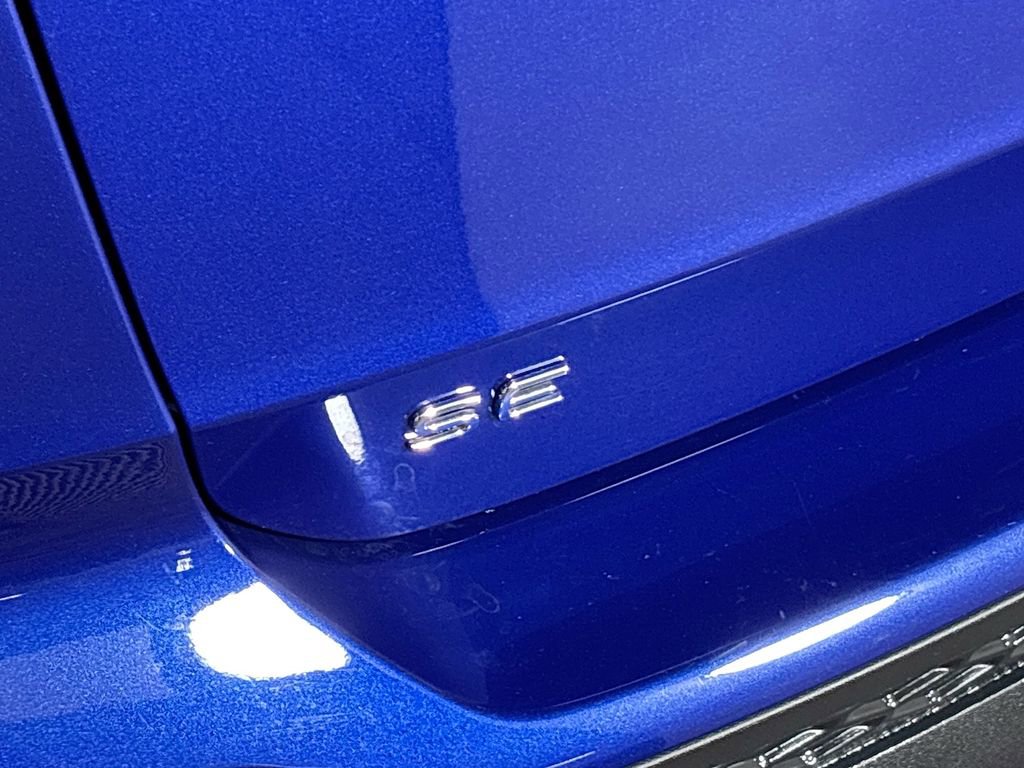 Certified 2024 Volkswagen Taos SE w/ Panoramic Sunroof Package image 24