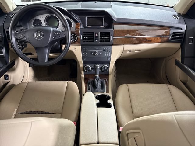Used 2011 Mercedes-Benz GLK 350 4MATIC image 22