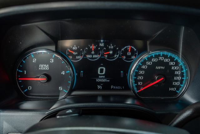 Used 2018 GMC Sierra 2500 Denali w/ Duramax Plus Package AWD/4WD image 25