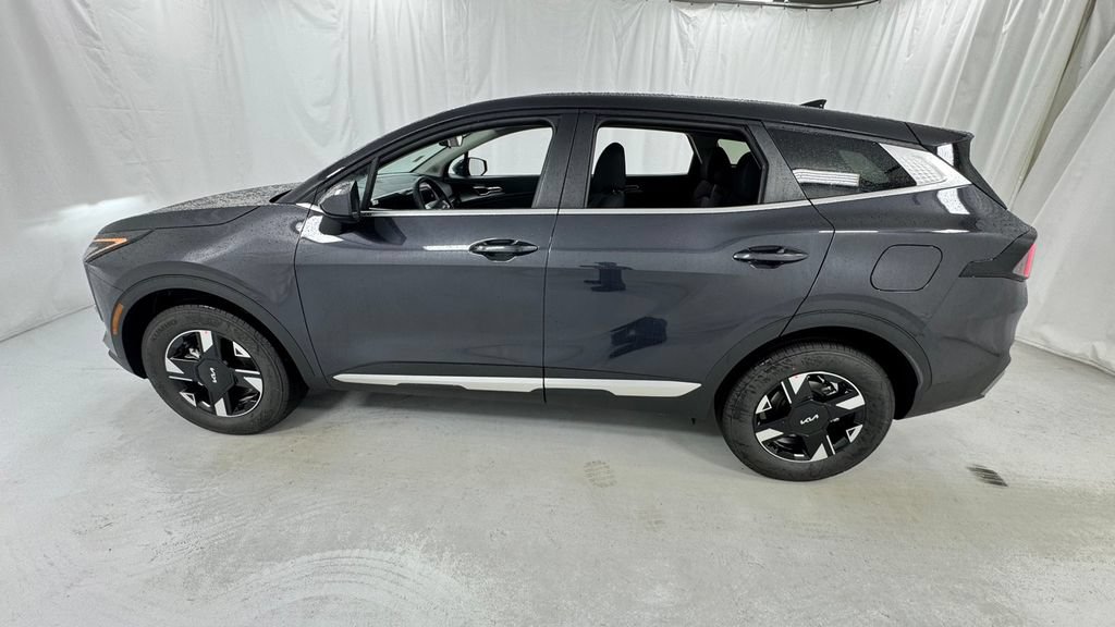 New 2026 Kia Sportage LX AWD/4WD image 6