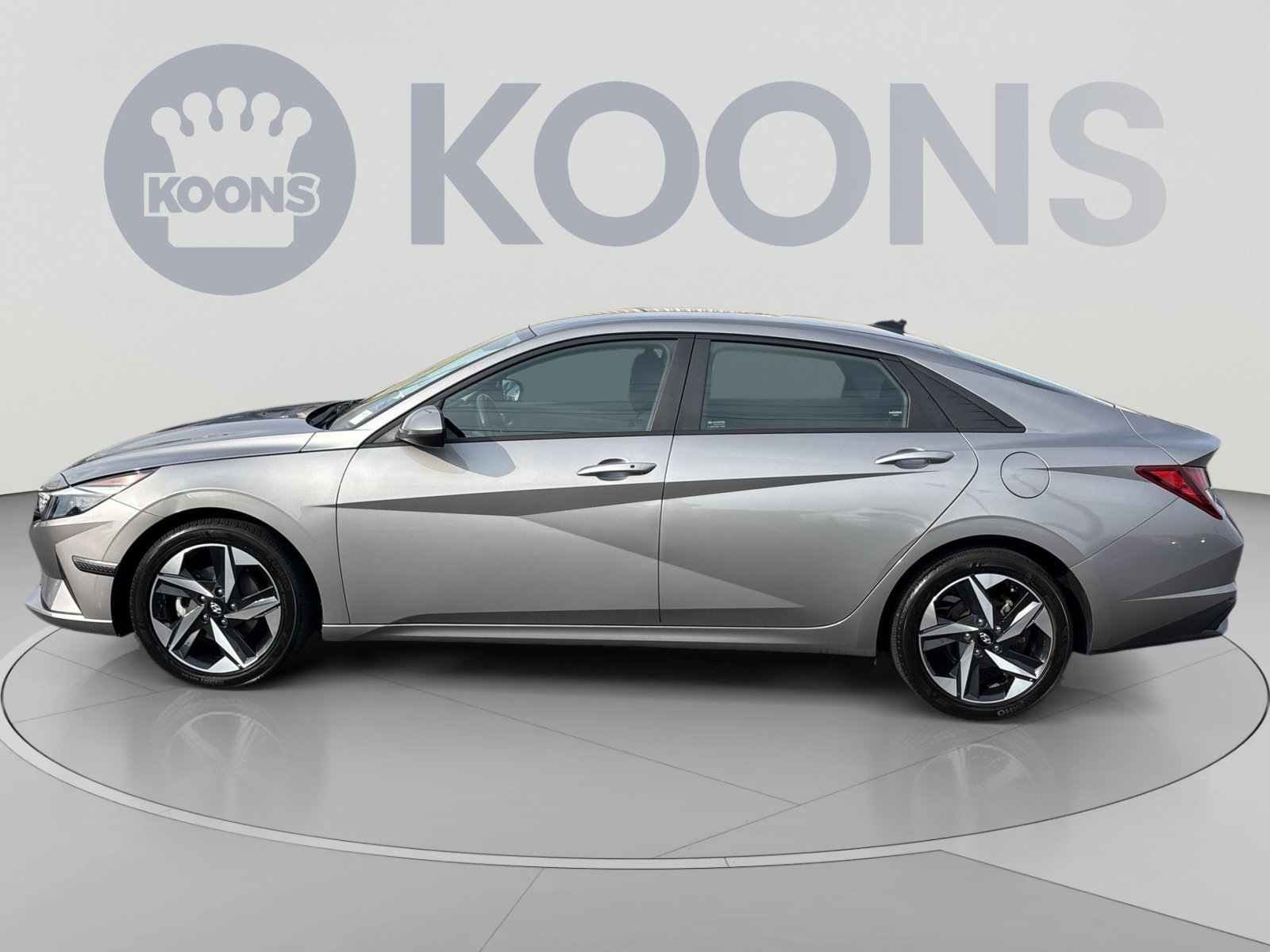 Certified 2023 Hyundai Elantra SEL w/ Convenience Package FWD image 2