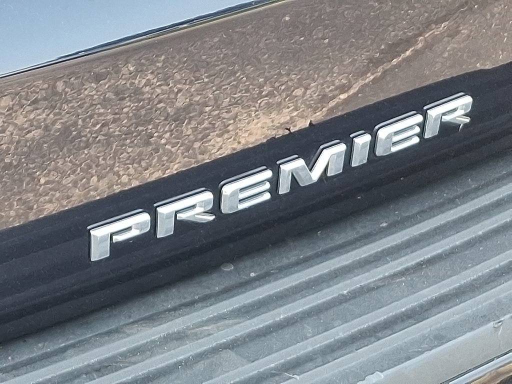 Certified 2024 Chevrolet Suburban Premier AWD/4WD image 32