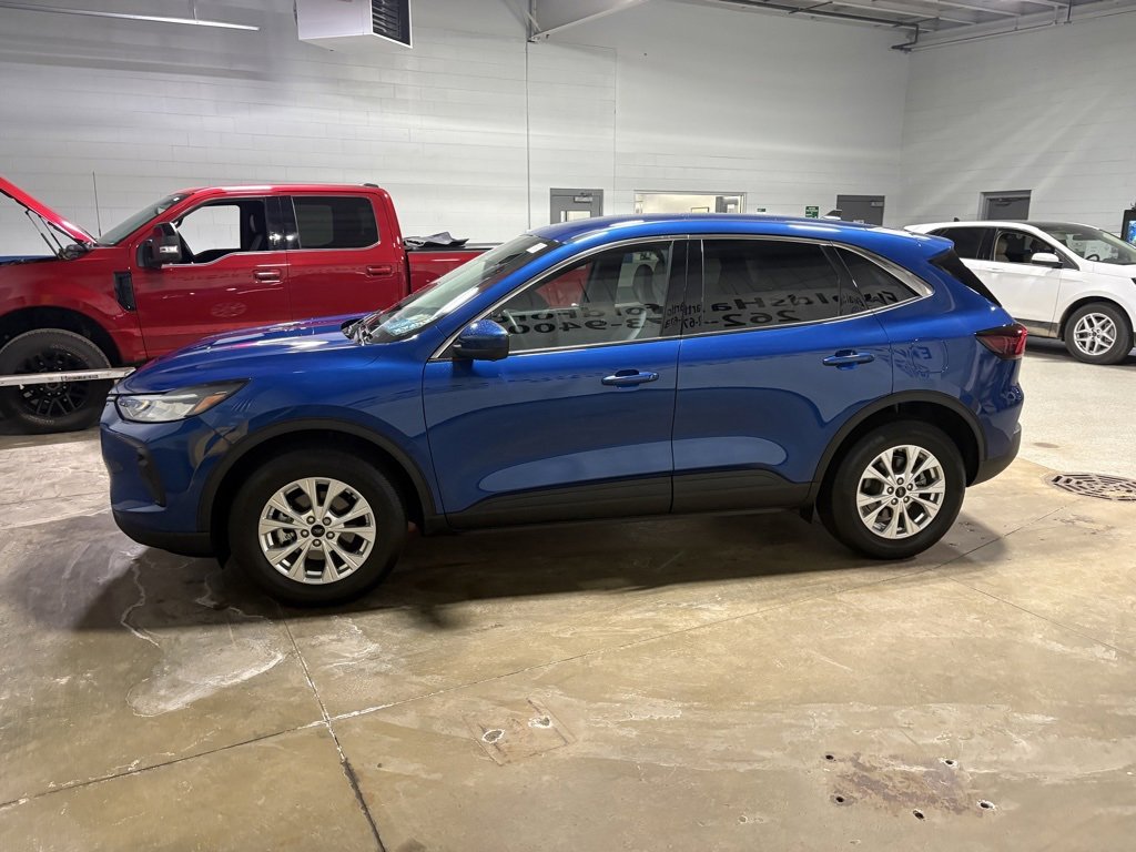 Certified 2023 Ford Escape Active w/ Tech Pack #2 image 7