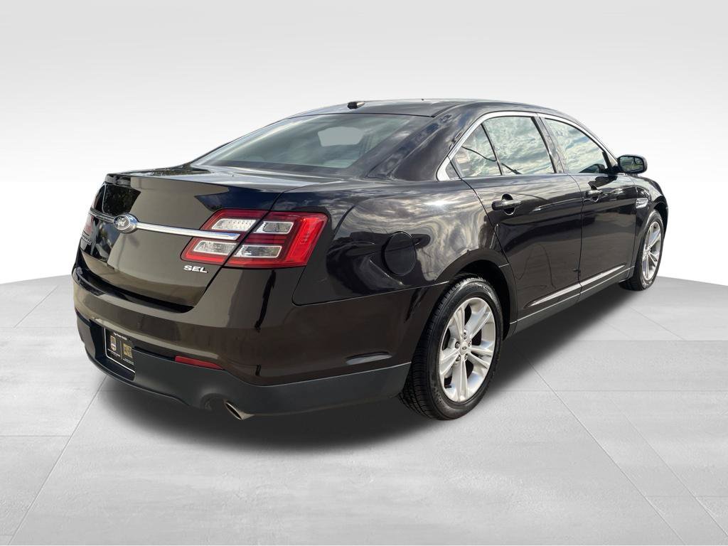 Used 2014 Ford Taurus SEL w/ Equipment Group 201A FWD image 5