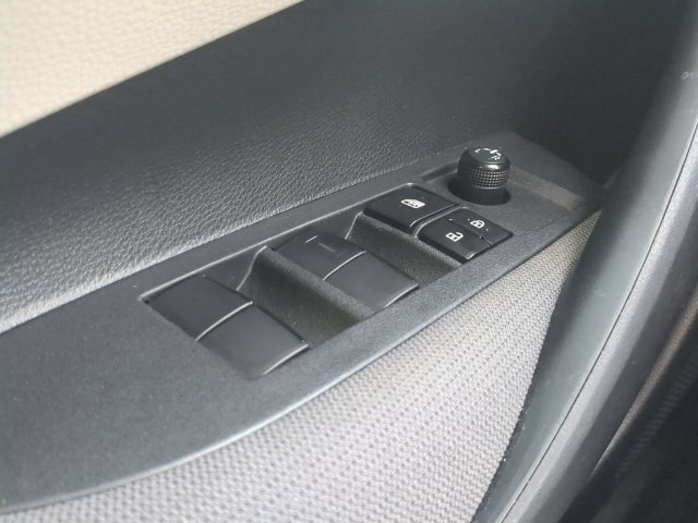 Used 2024 Toyota Corolla LE w/ LE Convenience Package FWD image 23