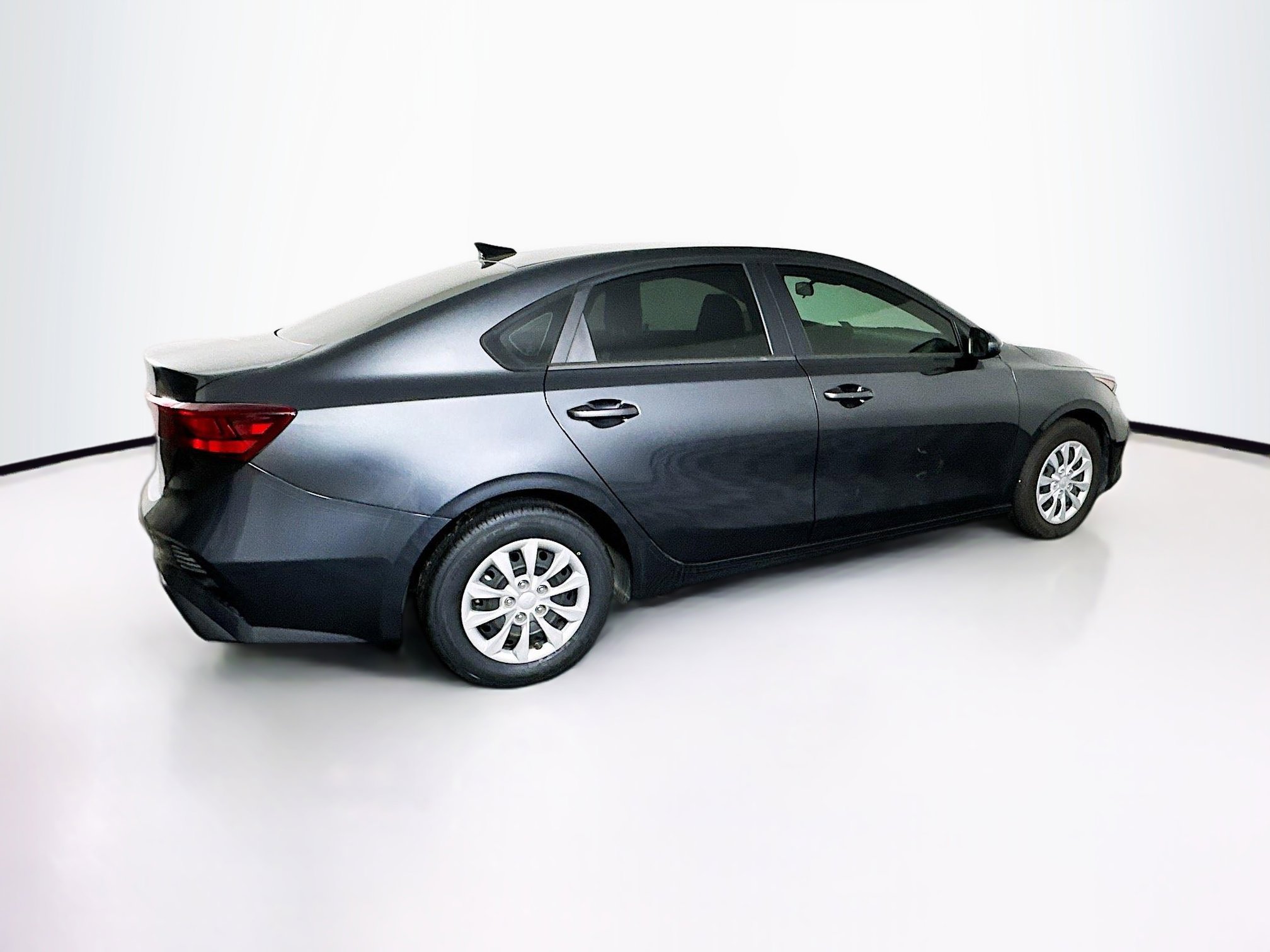 Used 2023 Kia Forte LX image 10