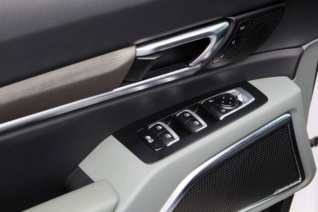 Used 2023 Kia Telluride SX X-Line image 17