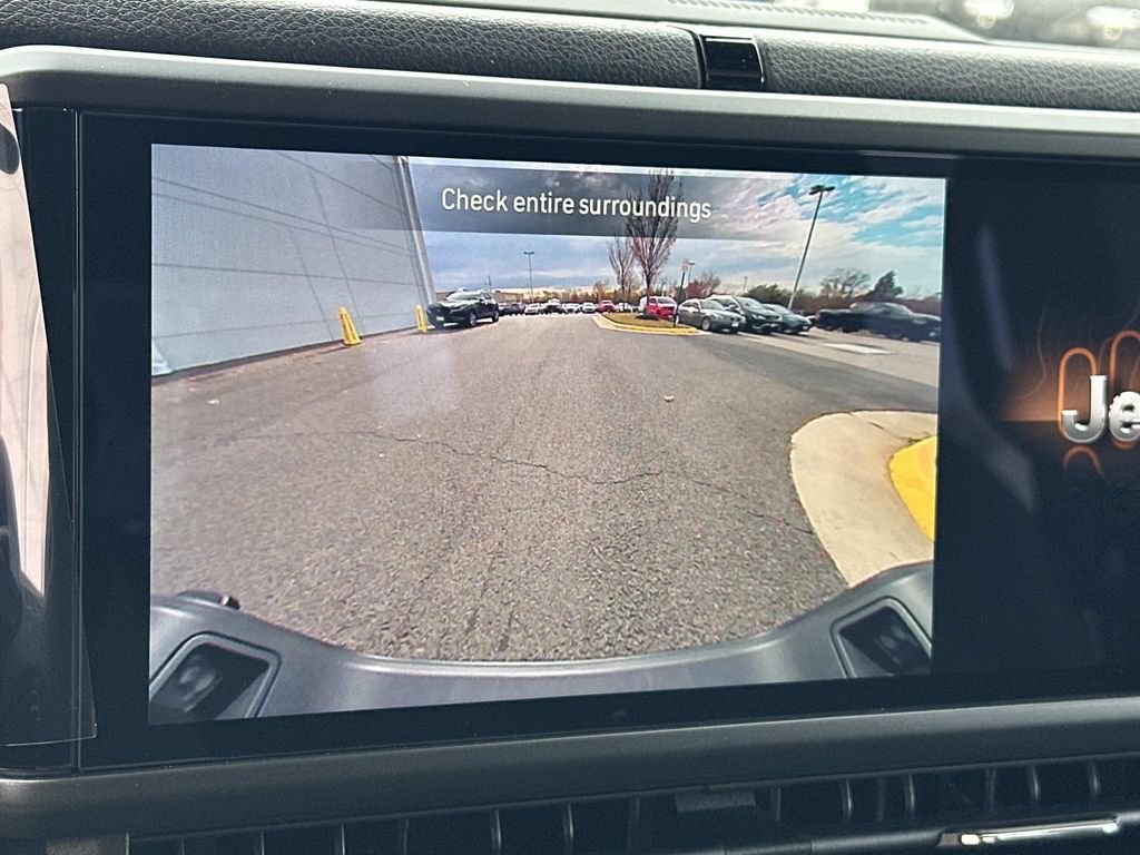New 2026 Jeep Gladiator Sport AWD/4WD image 18