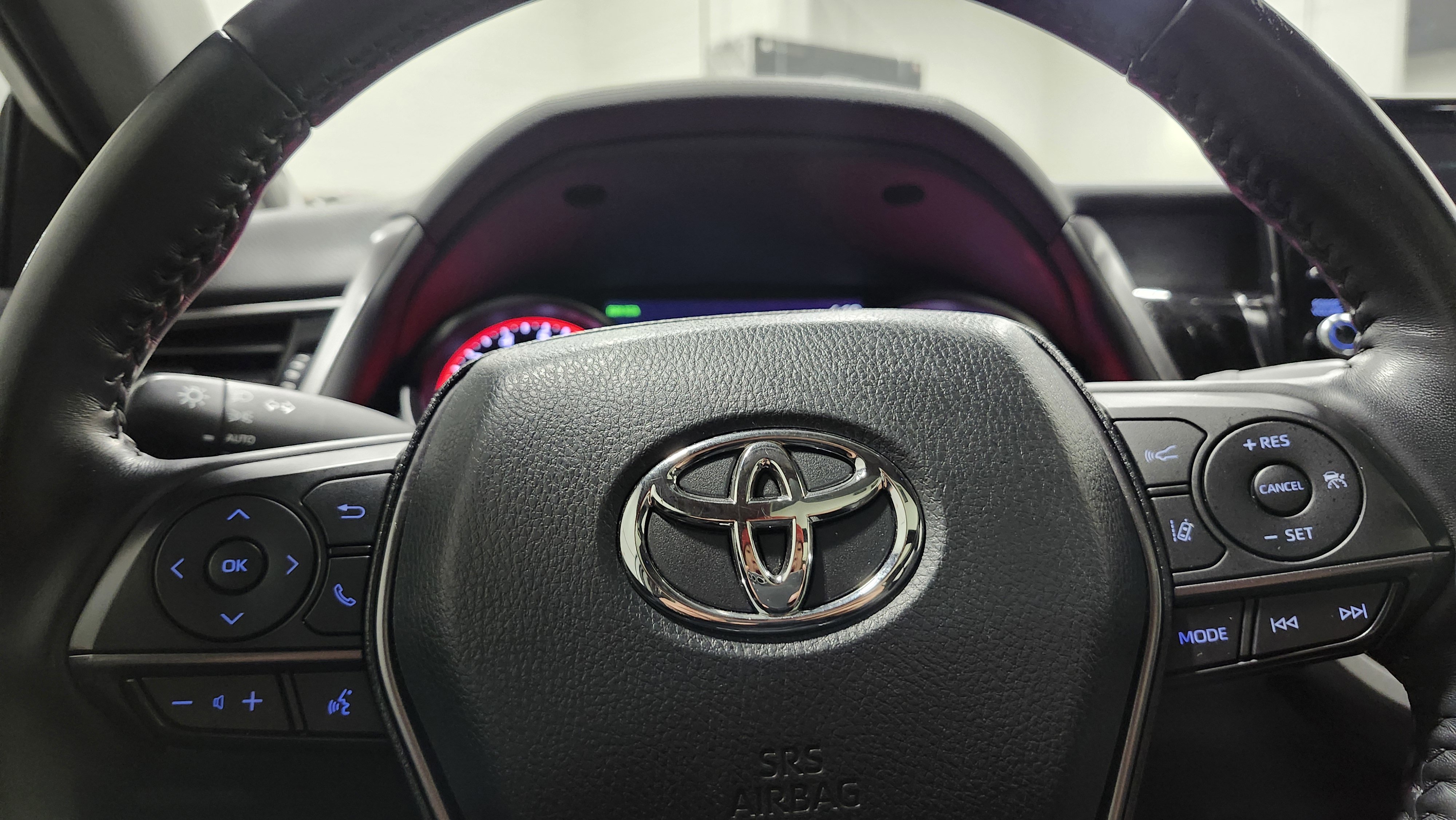 Used 2021 Toyota Camry XSE image 26