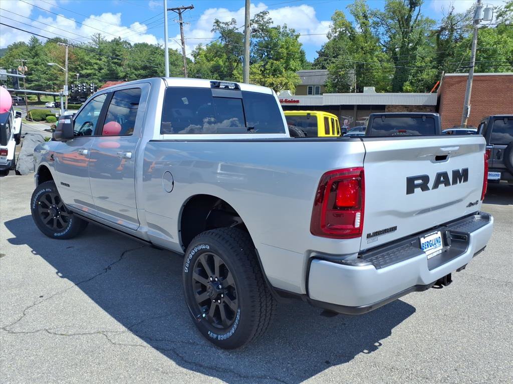 New 2026 RAM 2500 Laramie AWD/4WD image 6