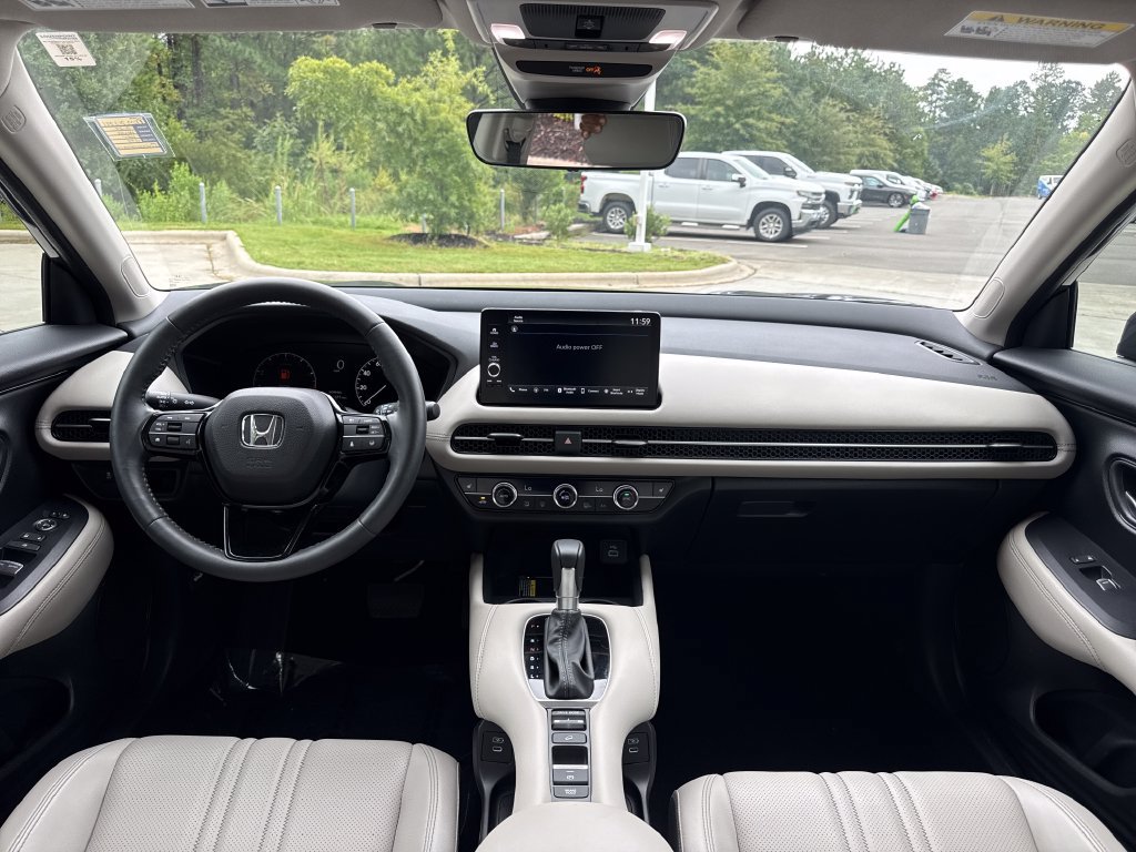 Used 2024 Honda HR-V EX-L image 17