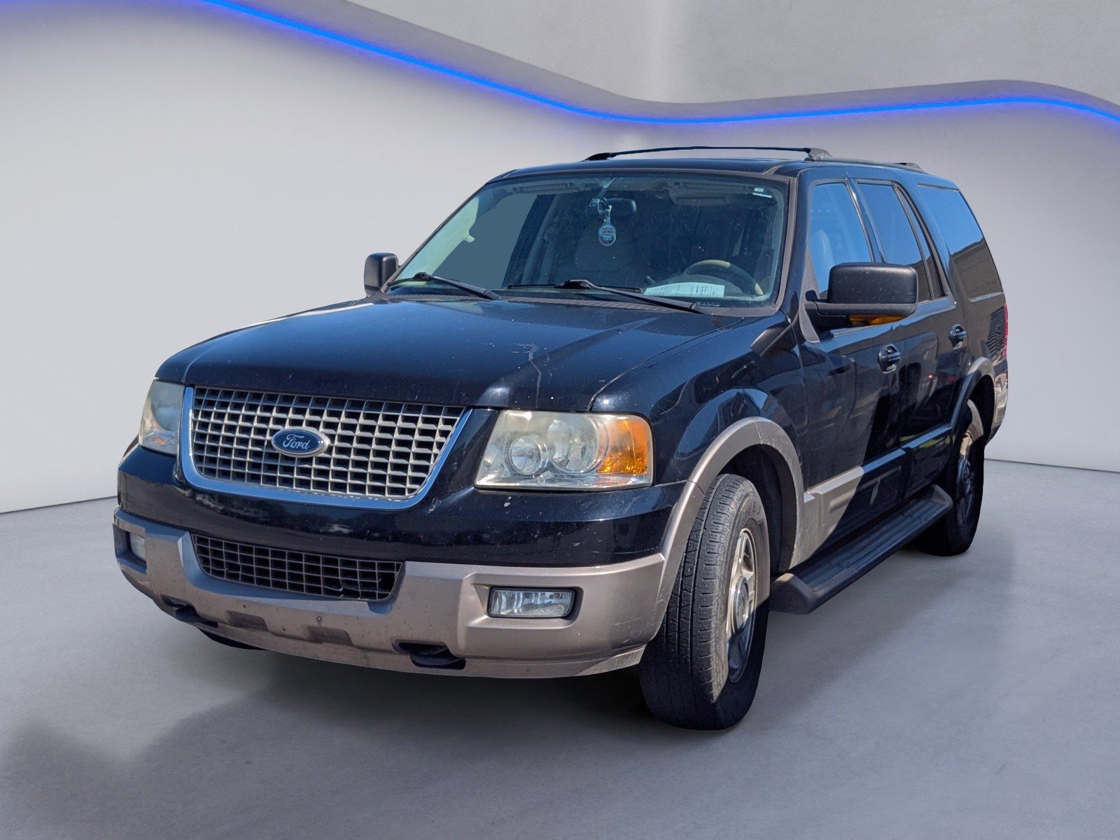 Used 2004 Ford Expedition Eddie Bauer AWD/4WD image 2