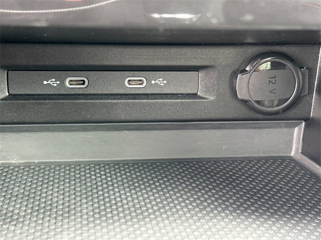 Used 2024 Volkswagen Tiguan Wolfsburg Edition image 22