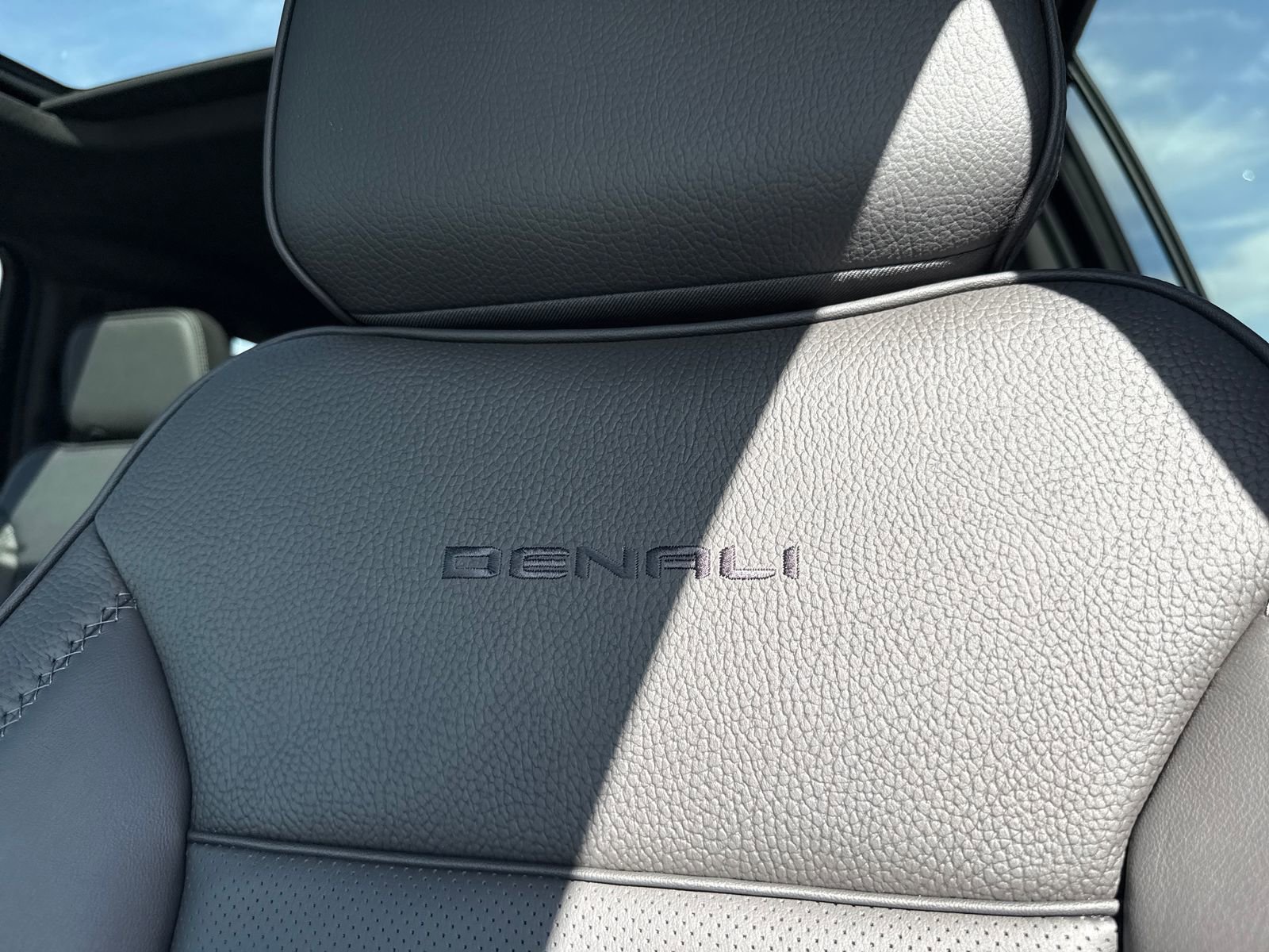 New 2026 GMC Yukon XL Denali w/ Sun & Power Step Package image 16