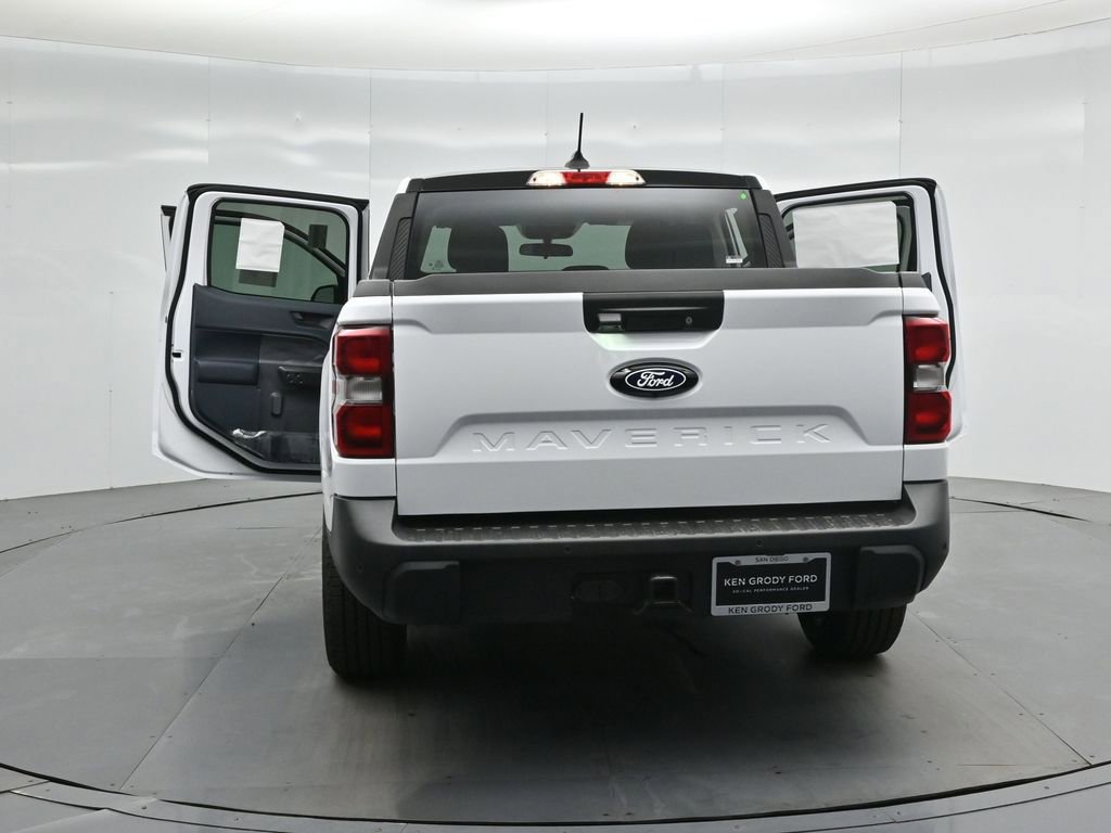 New 2026 Ford Maverick Lariat w/ Black Appearance Package AWD/4WD image 33