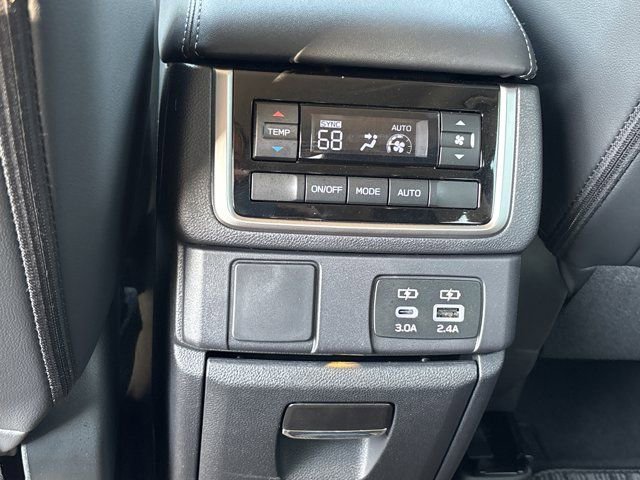 Used 2026 Subaru Ascent Premium image 19