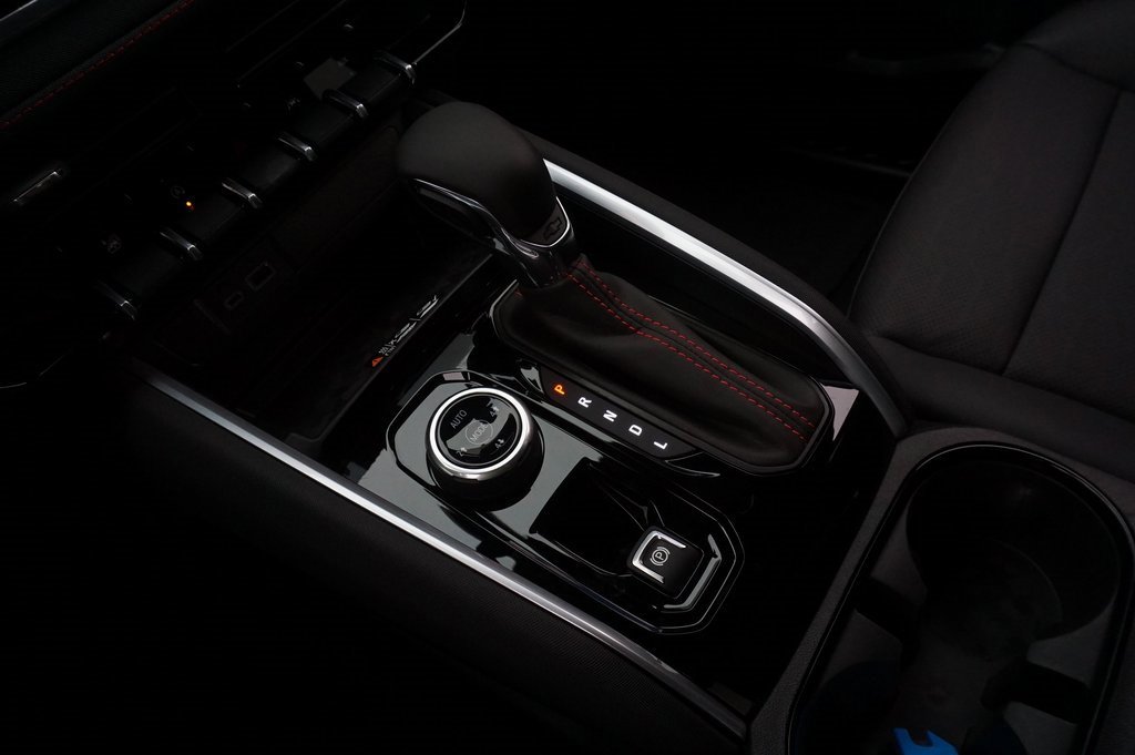 New 2026 Chevrolet Colorado Z71 w/ Technology Package image 16