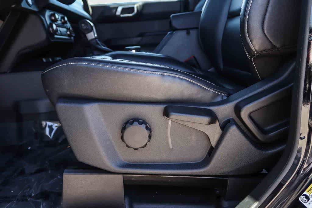 Certified 2026 Ford Bronco Badlands AWD/4WD image 21