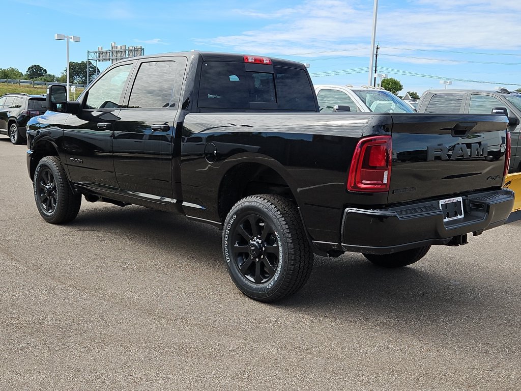New 2026 RAM 2500 Big Horn AWD/4WD image 3
