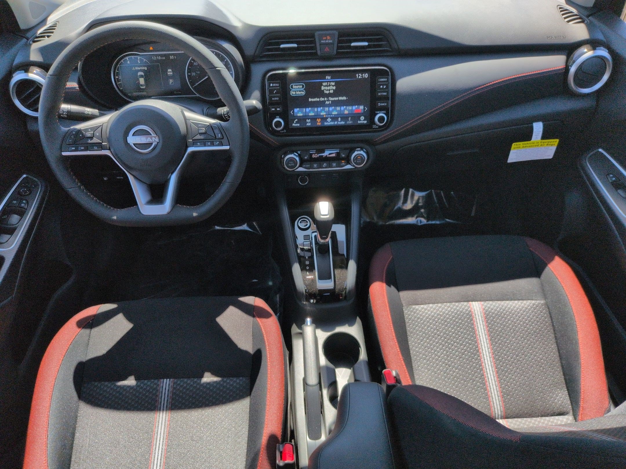 New 2025 Nissan Versa SR w/ Trunk Package FWD image 10