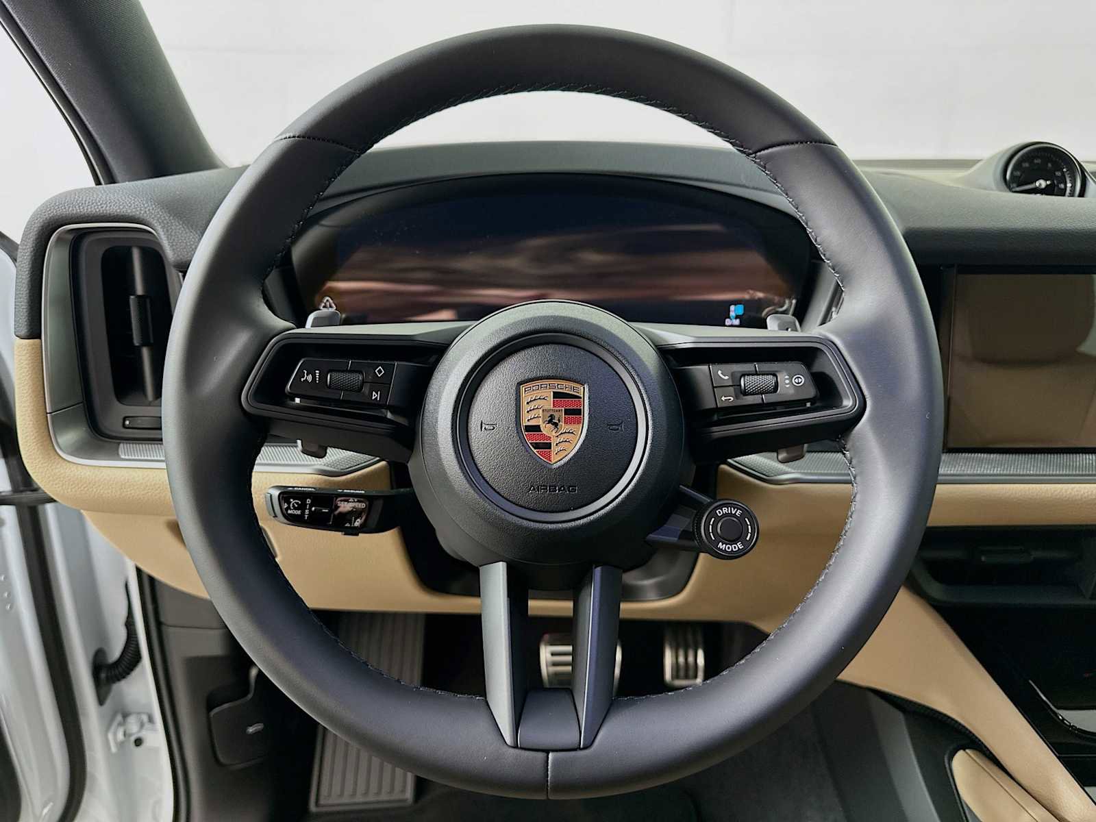 New 2026 Porsche Cayenne S image 14