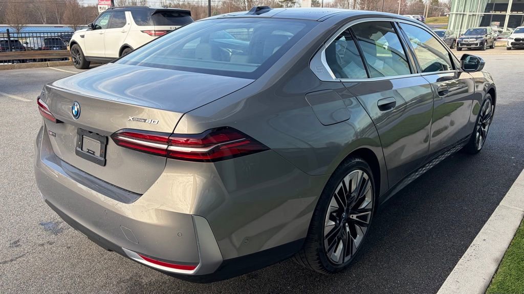 Certified 2025 BMW i5 xDrive40 w/ Executive Package image 3