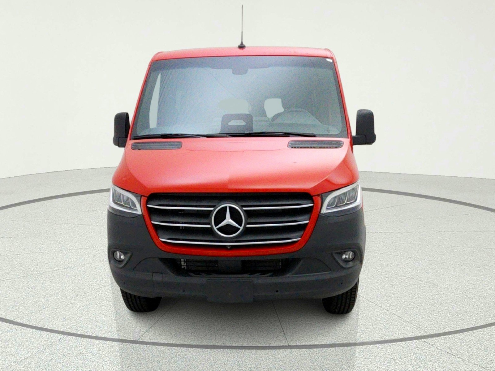 Used 2025 Mercedes-Benz Sprinter 2500 image 3