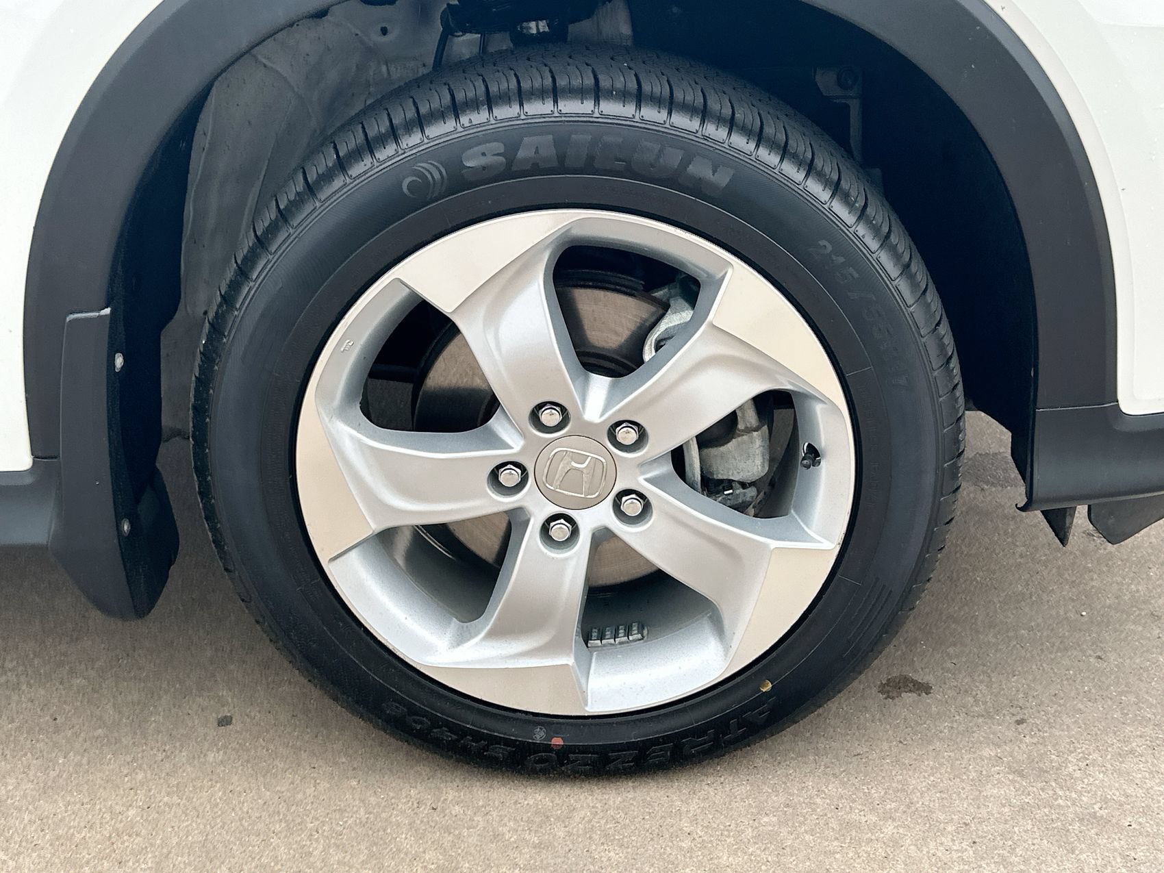 Used 2016 Honda HR-V EX image 10