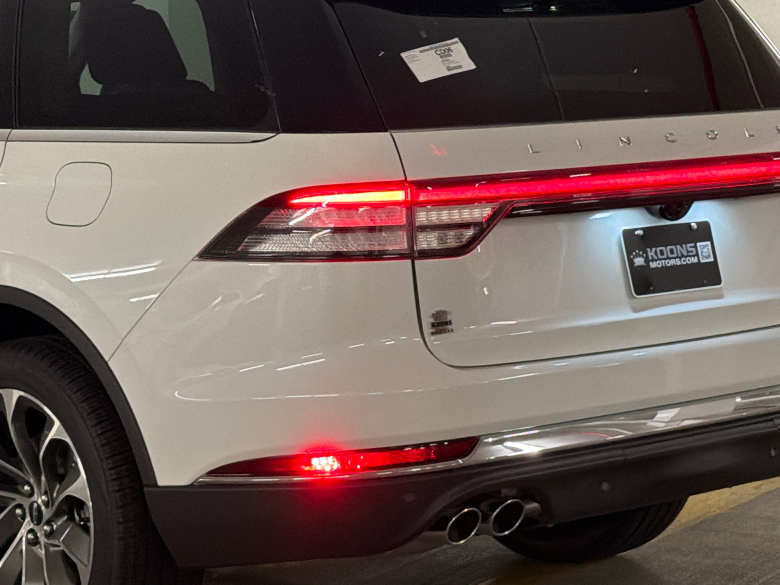 New 2027 Lincoln Aviator Reserve AWD/4WD image 7