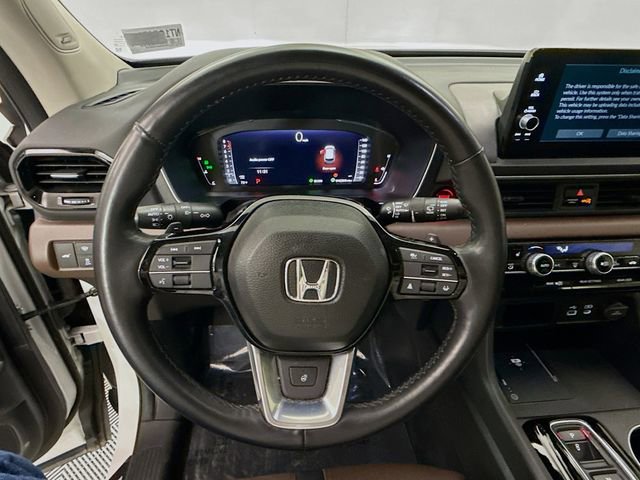 Used 2024 Honda Pilot Elite image 11