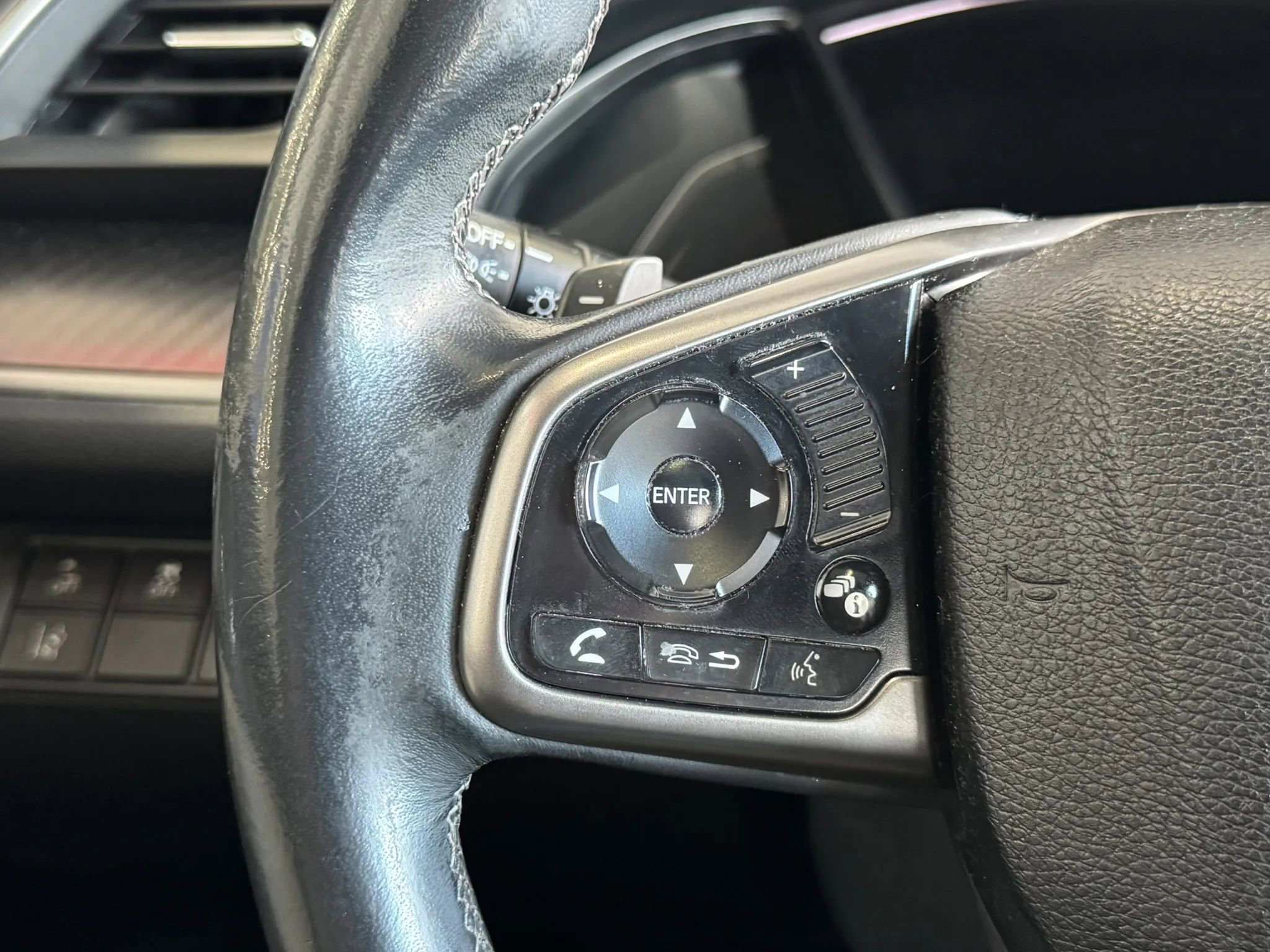 Used 2018 Honda Civic Sport Touring image 12