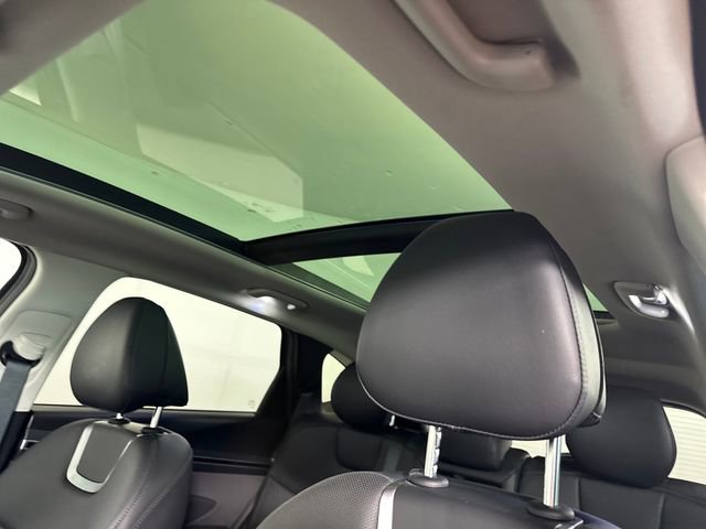 Certified 2023 Hyundai Tucson Limited FWD image 12