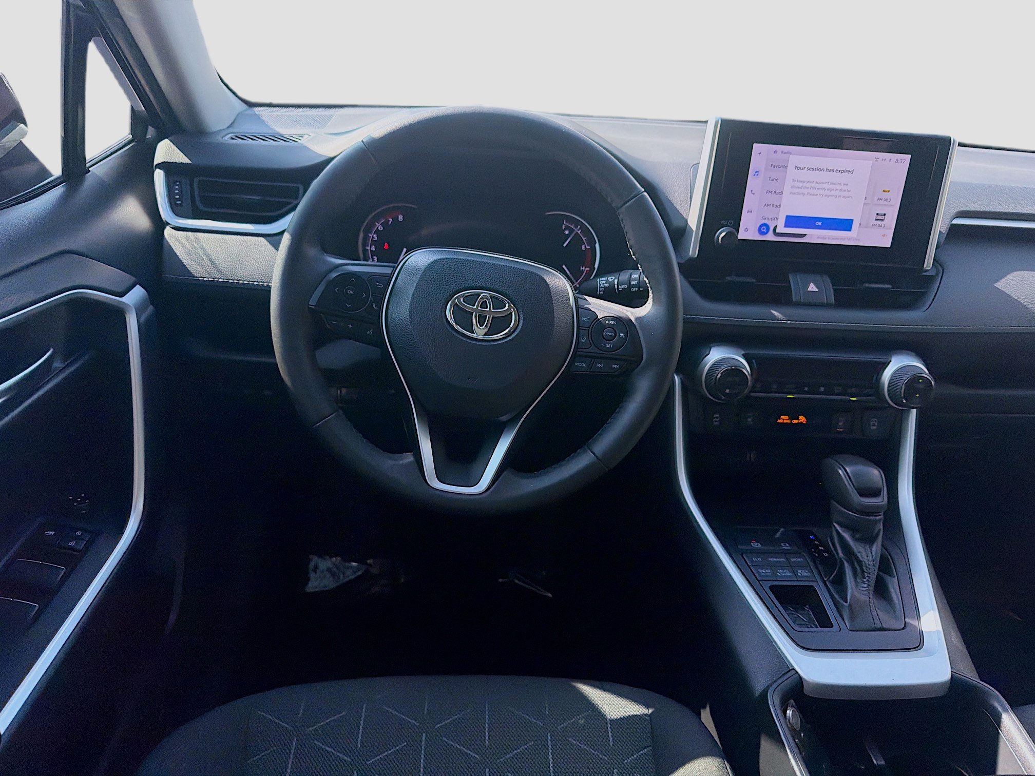 Used 2023 Toyota RAV4 XLE w/ Convenience Package AWD/4WD image 22