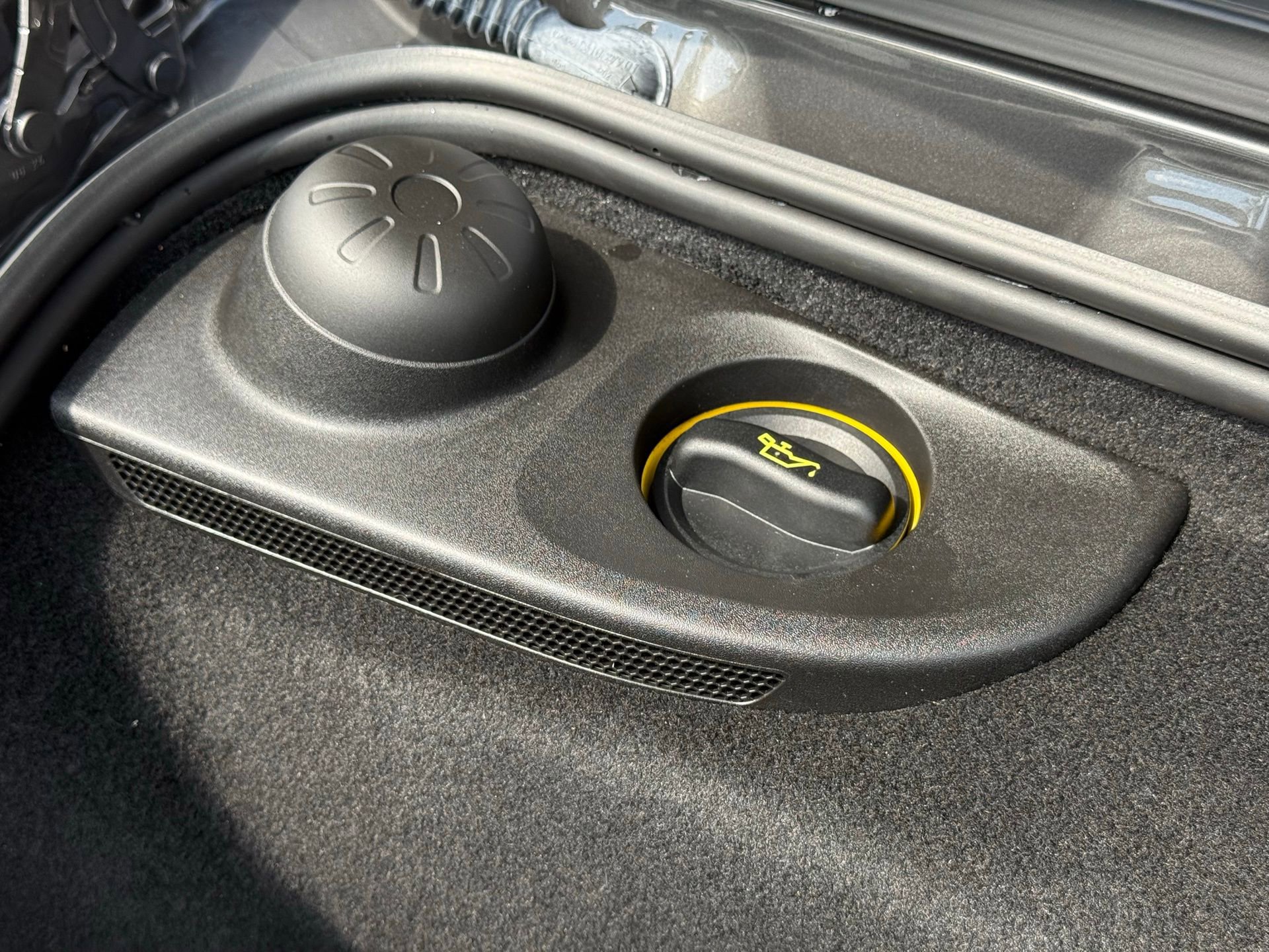 Certified 2024 Porsche 718 Boxster image 35