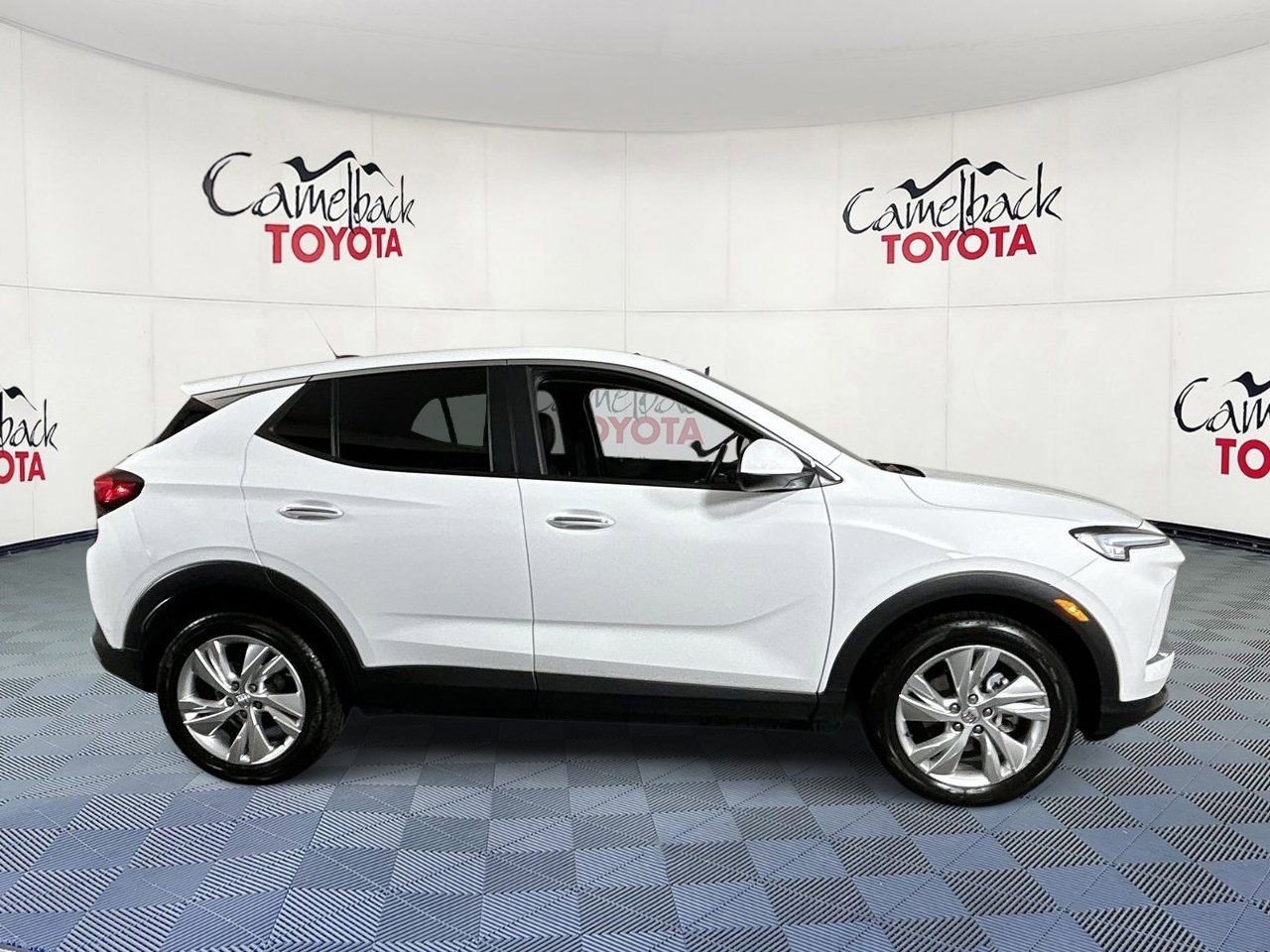 Used 2025 Buick Encore GX Preferred image 8