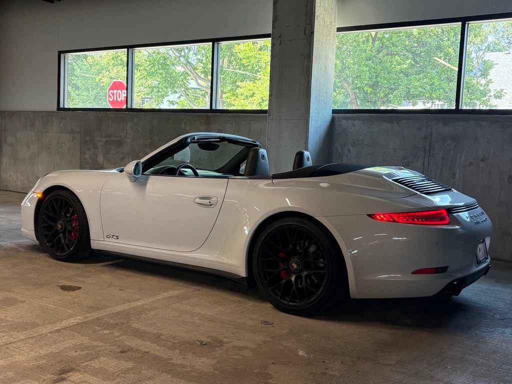 Used 2015 Porsche 911 Cabriolet image 3