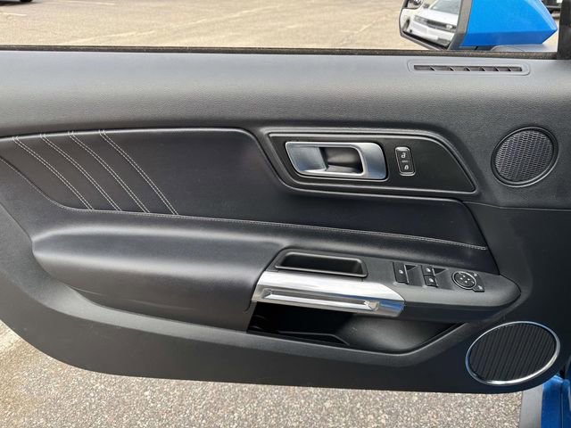 Used 2020 Ford Mustang Premium image 14