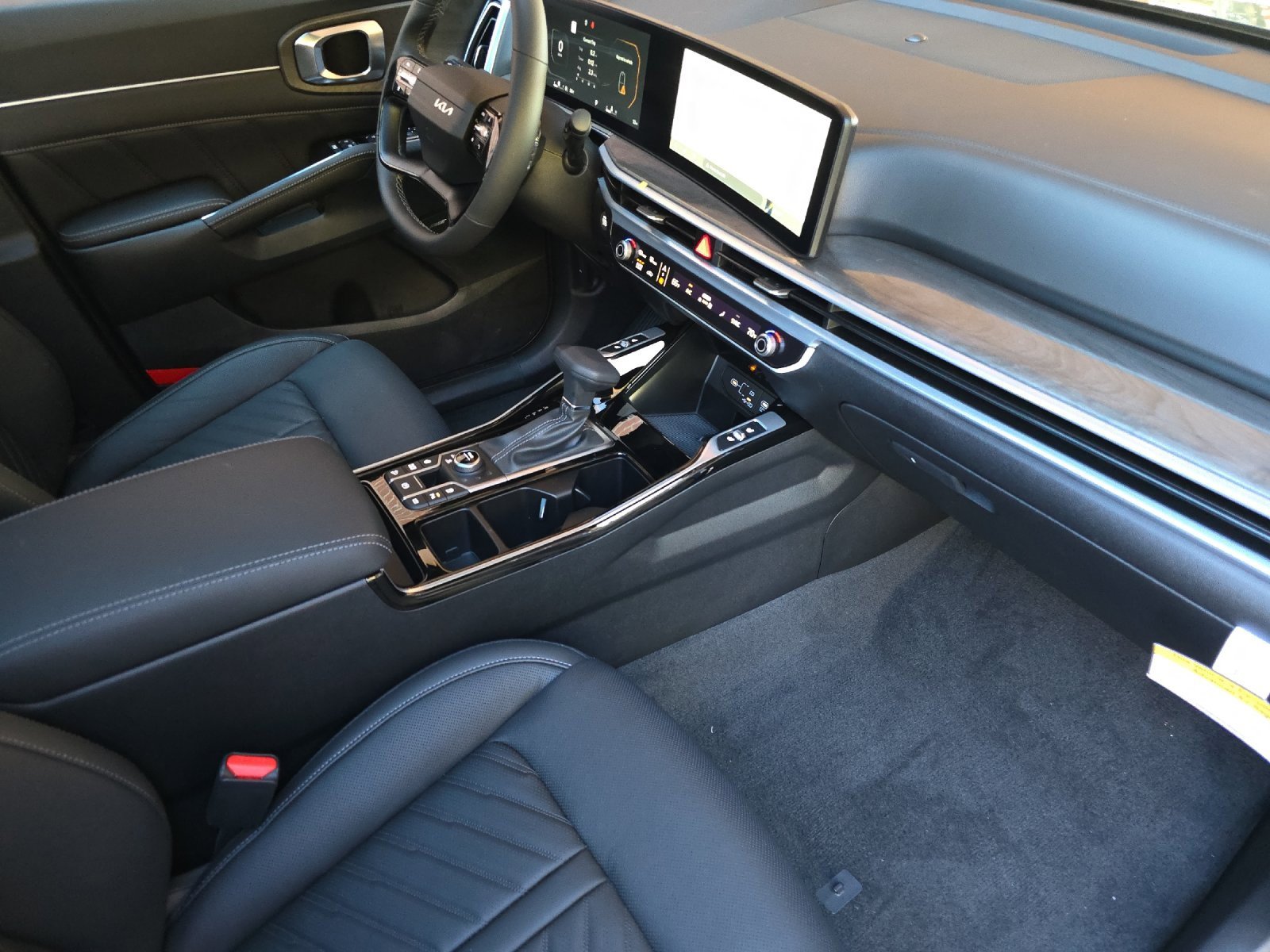 New 2026 Kia Sorento SX Prestige image 17