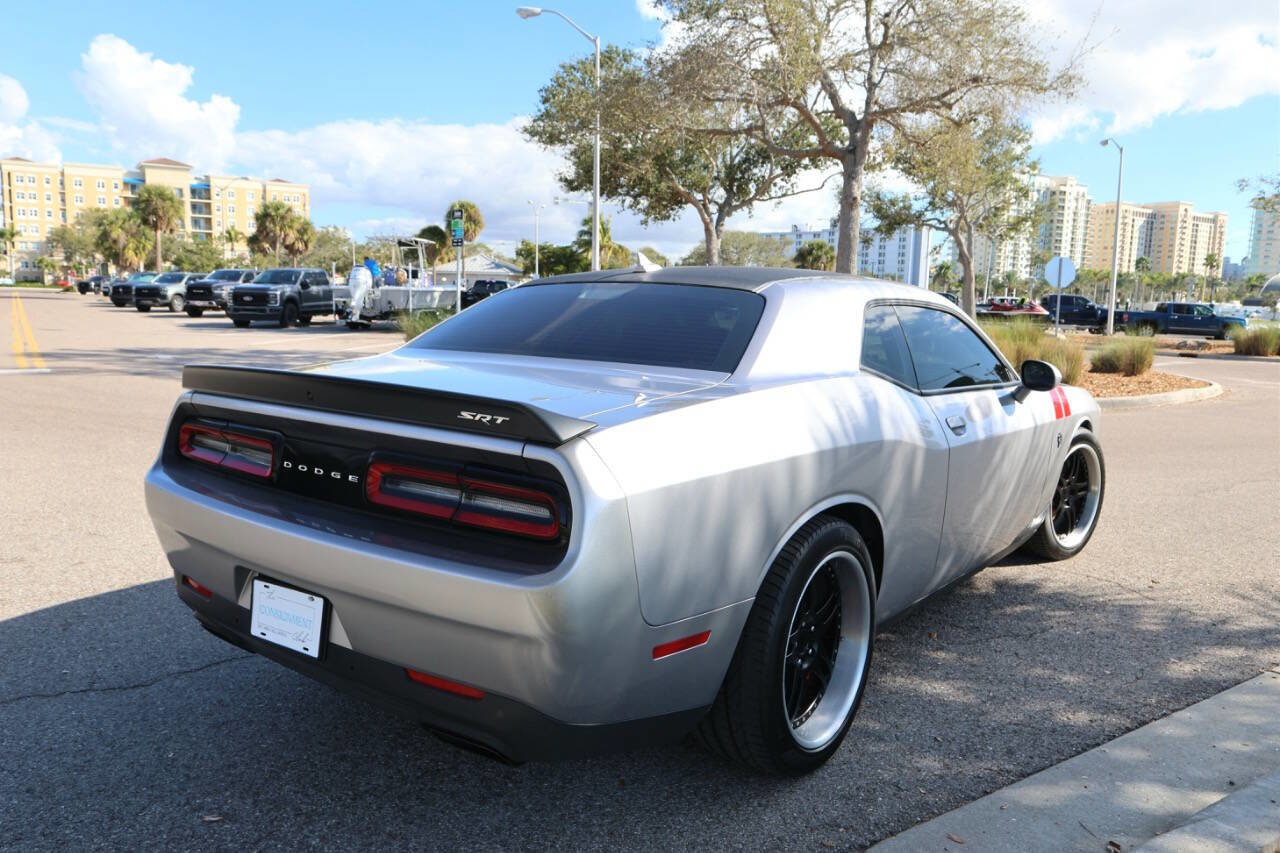 Used 2015 Dodge Challenger SRT Hellcat image 59