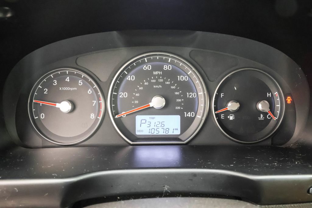 Used 2011 Hyundai Santa Fe Limited image 22