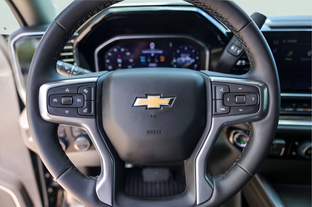 Used 2026 Chevrolet Silverado 2500 LT w/ Texas Edition AWD/4WD image 15