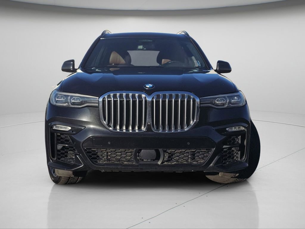 Used 2019 BMW X7 xDrive50i w/ M Sport Package image 3