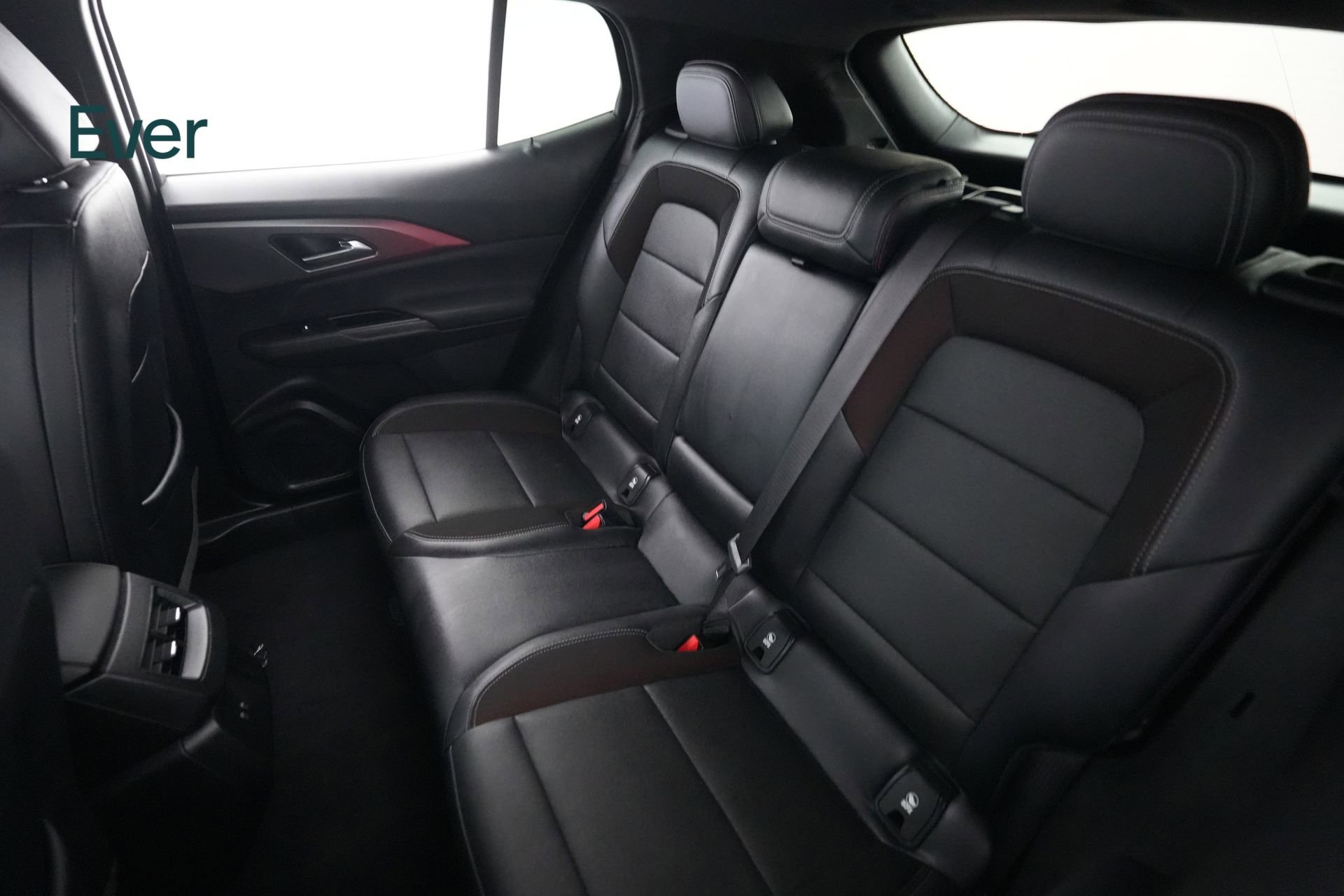 Used 2024 Chevrolet Equinox EV RS FWD image 24