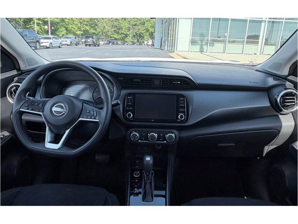 Used 2024 Nissan Kicks SV FWD image 10
