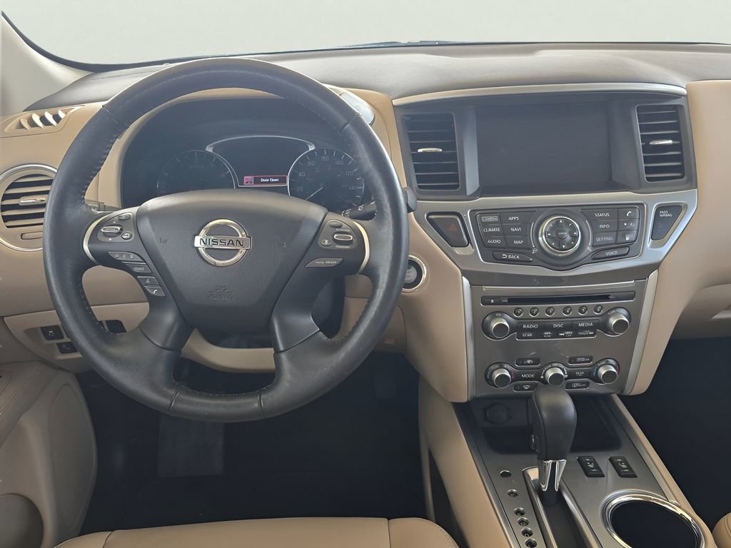 Used 2019 Nissan Pathfinder SL FWD image 4