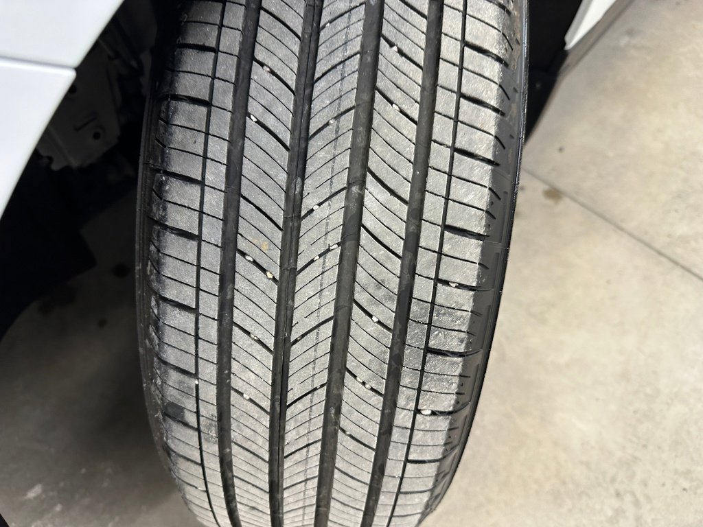 Certified 2024 Chevrolet Equinox LT image 37