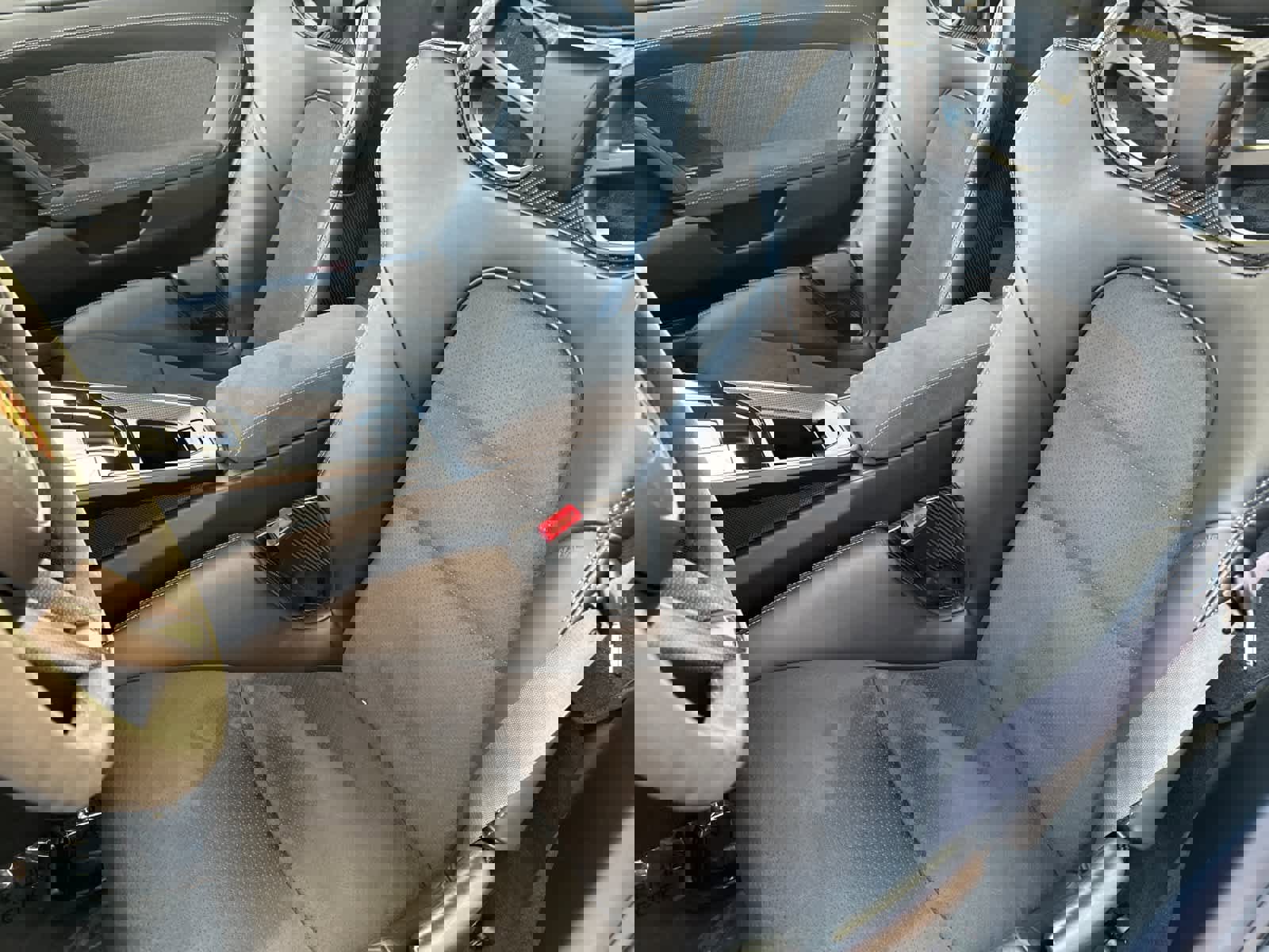 Used 2025 Porsche 911 Carrera GTS image 12