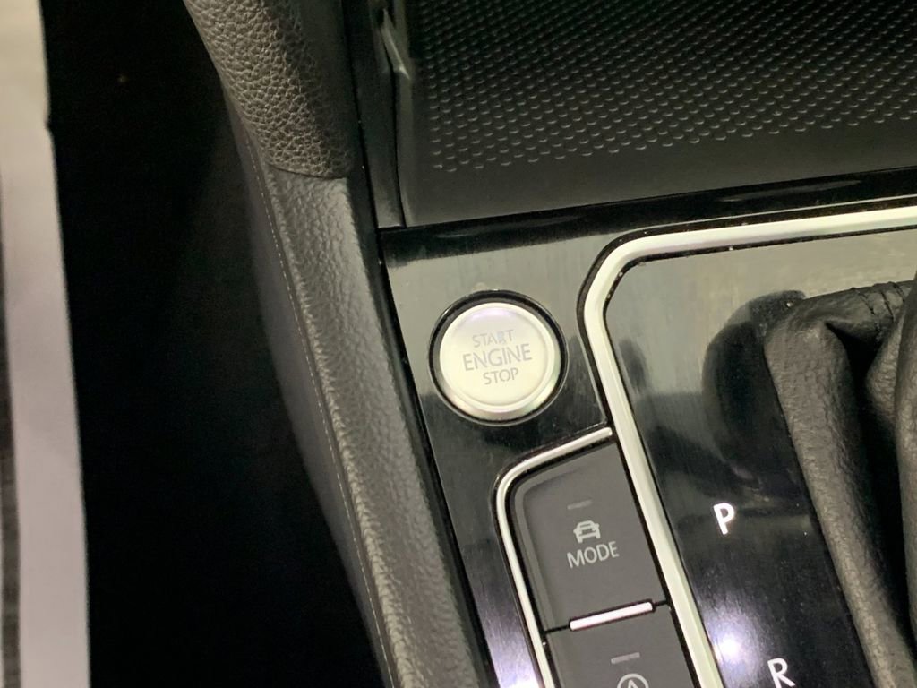 Used 2020 Volkswagen Arteon SE FWD image 18