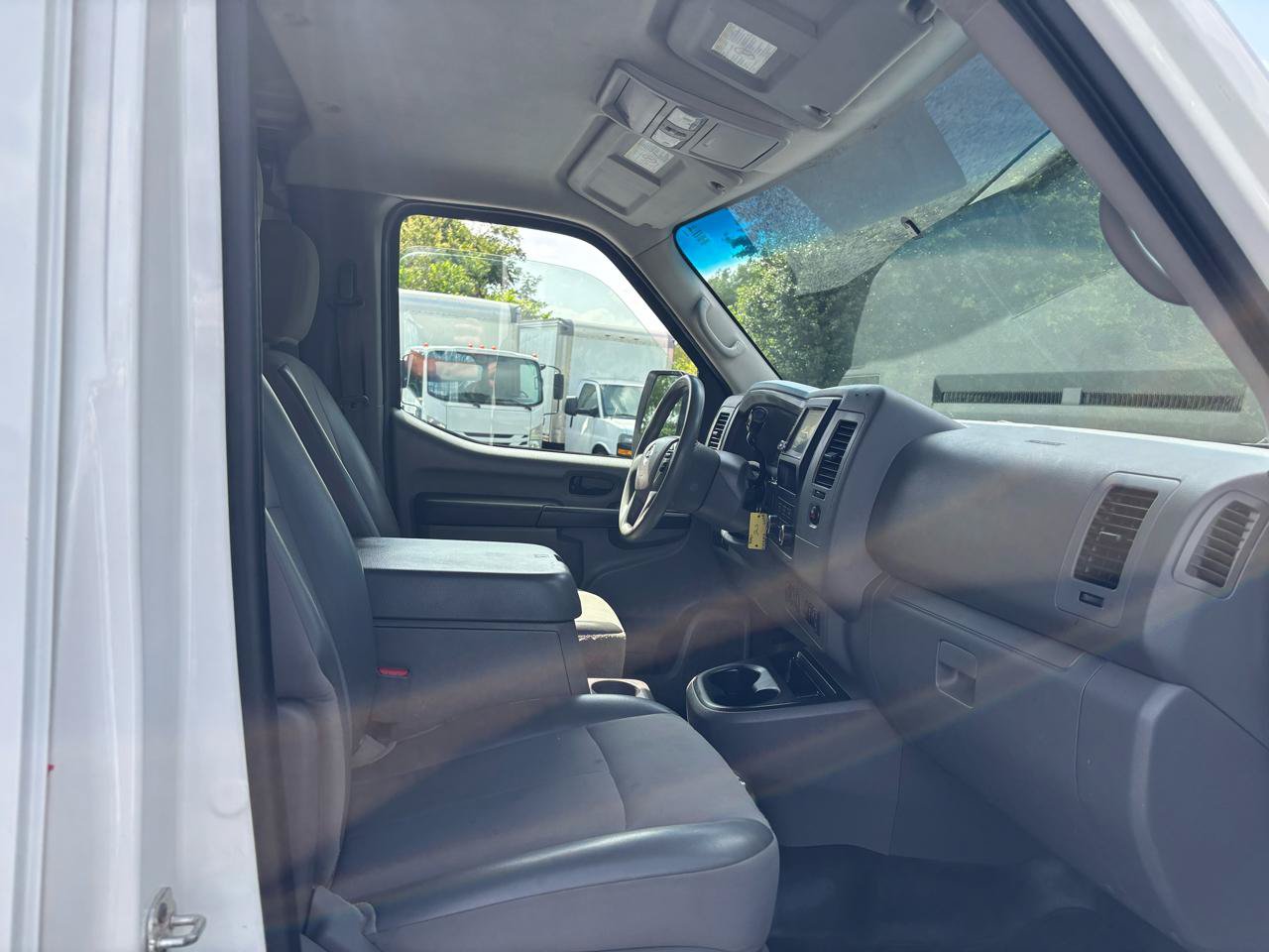 Used 2021 Nissan NV 2500 SV RWD image 9